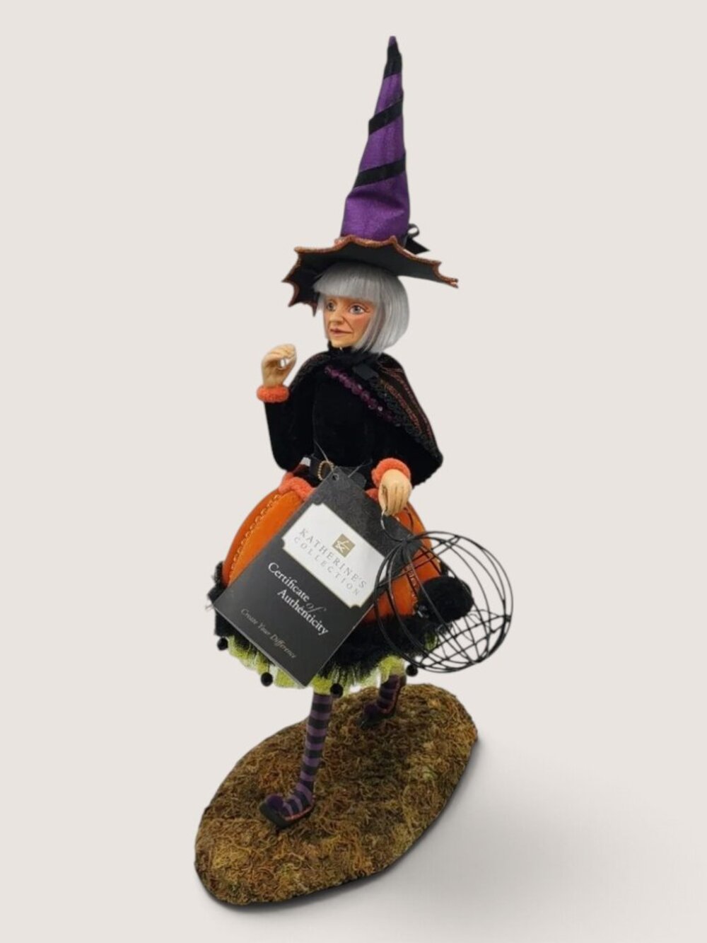 Katherine Collections Daphne the Witch - NWT and COA #960 of 2360 Retired